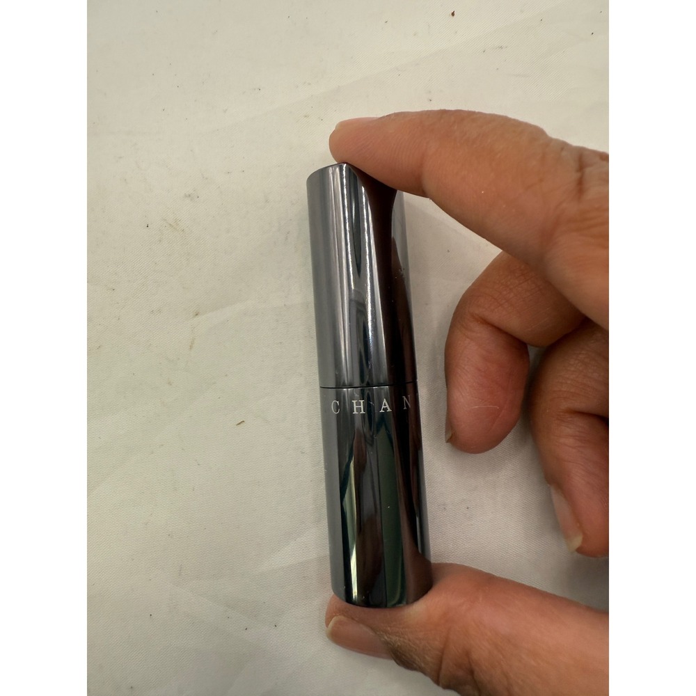 Chantecaille Lip Chic Calfa Lily Lipstick 2g‎ 007oz Made in Italy